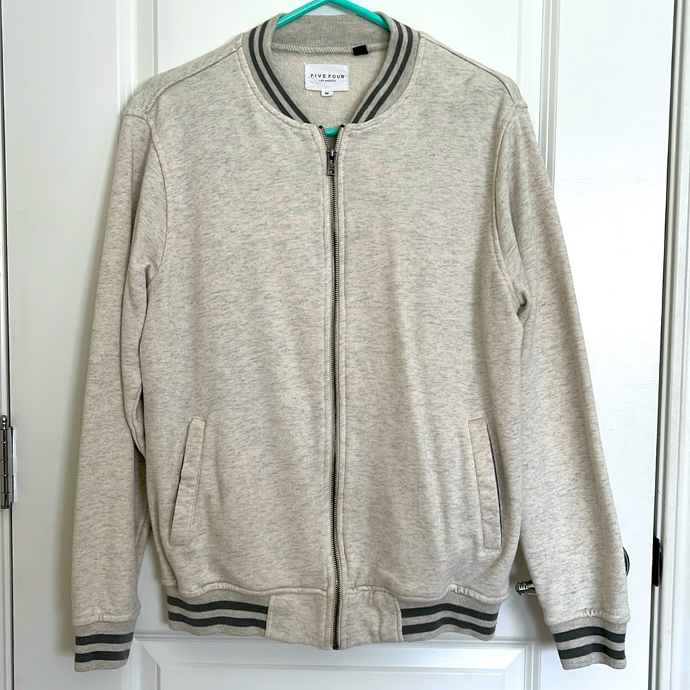 Men's sweater 🍃